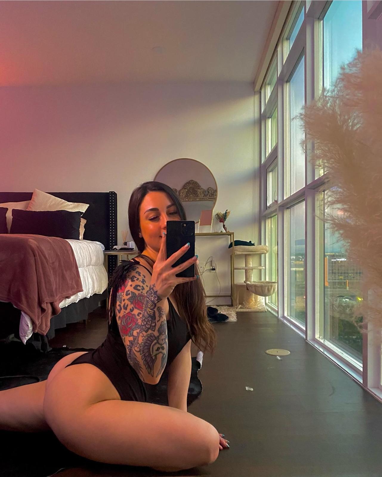 ESCORT AVAILABLE FOR HOOKUP (909) 572 0307