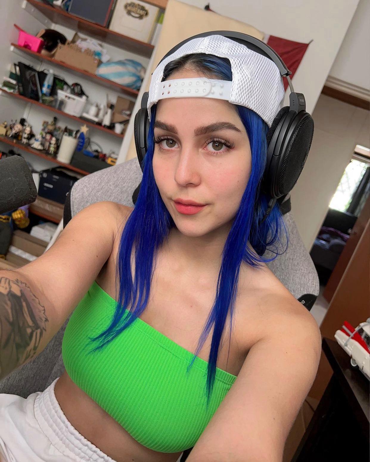 I’m available for hookup both incall and outcall services ✅✅🥰❤️