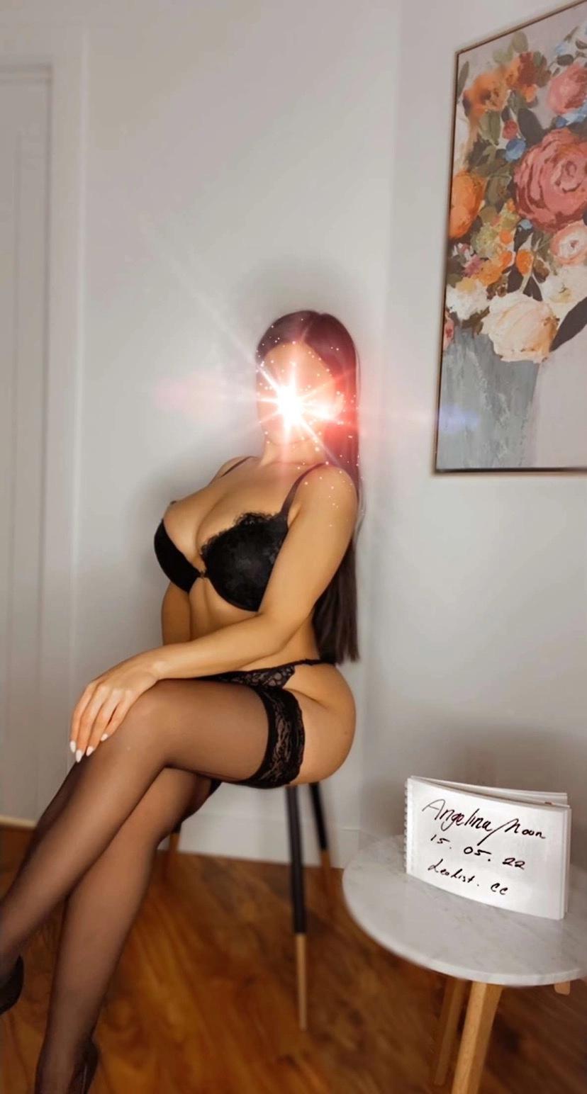 EROTIC SEXY ASIAN FANTASY!