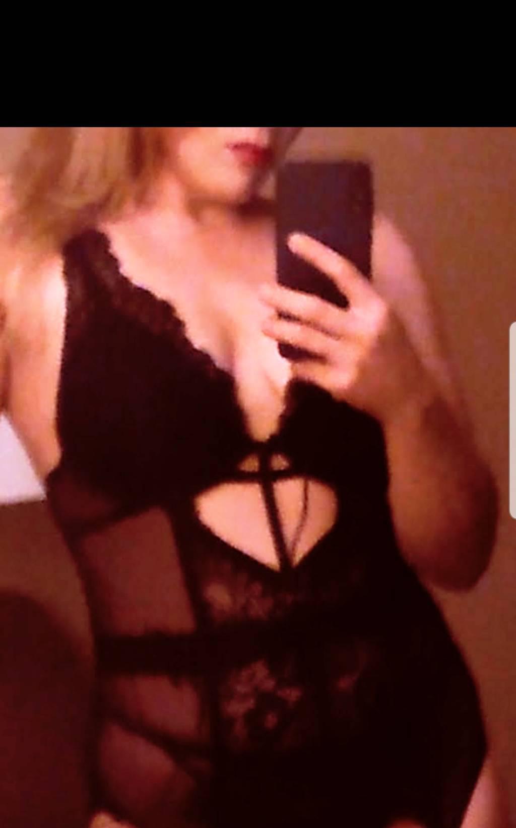 iNCALL&OUTCALLclassy♡curvy♡clean♡and☆charismatic☆$300hr2for5