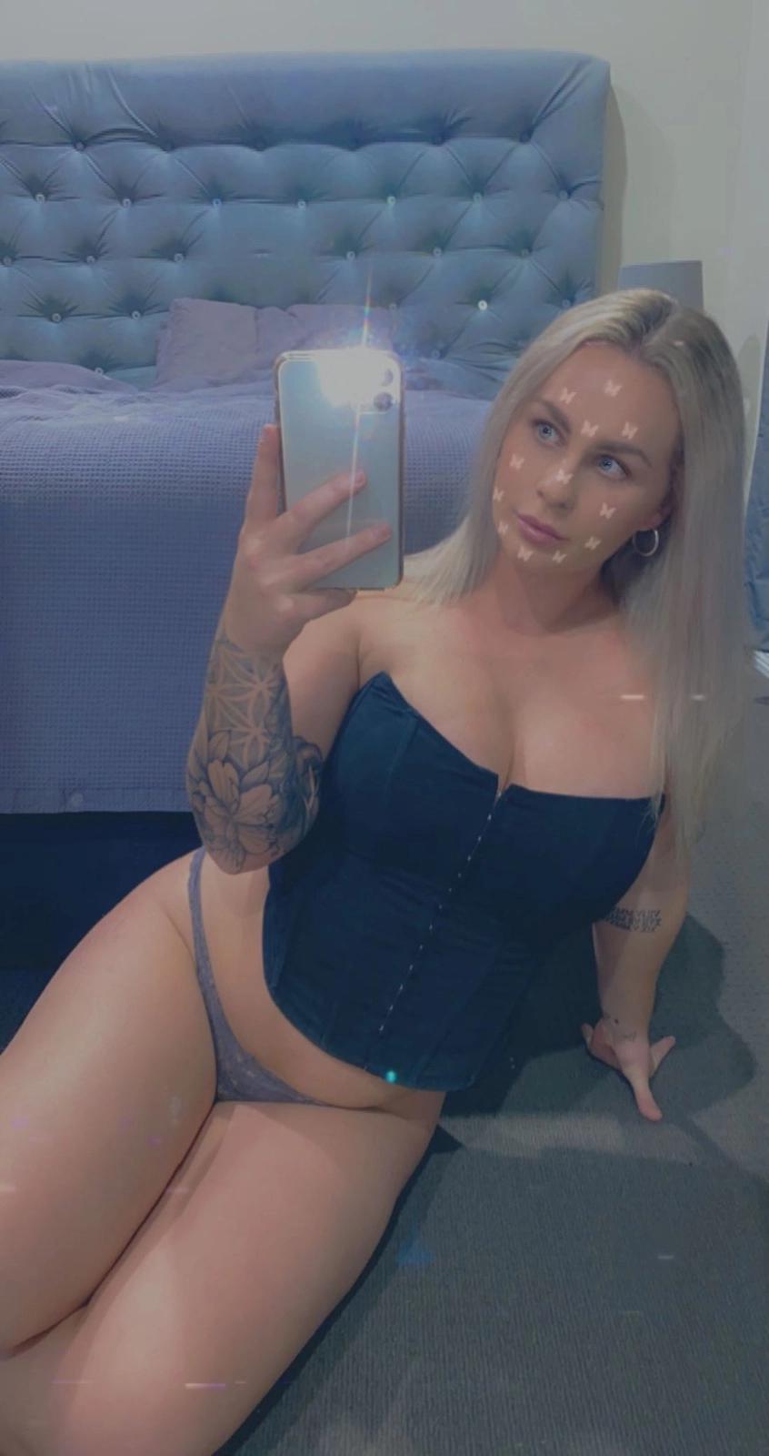 Ready to fuck 💦🍇👅 (587) 882-8024