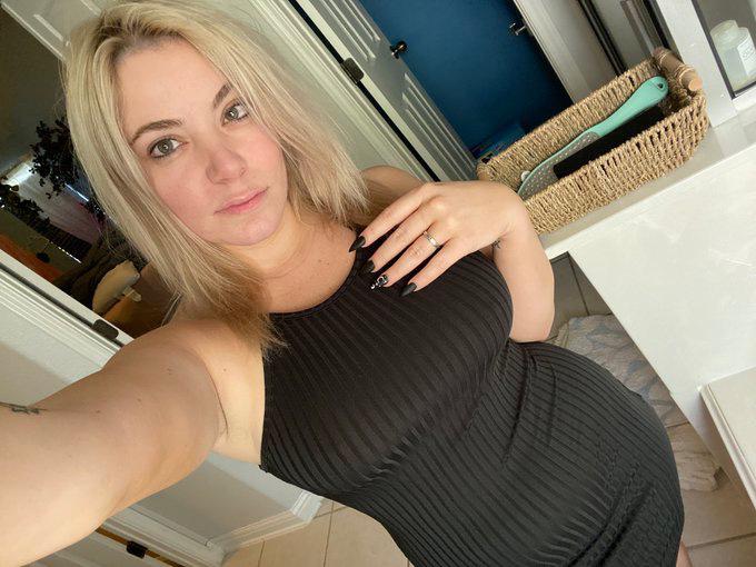 I’M Available in Montreal😘