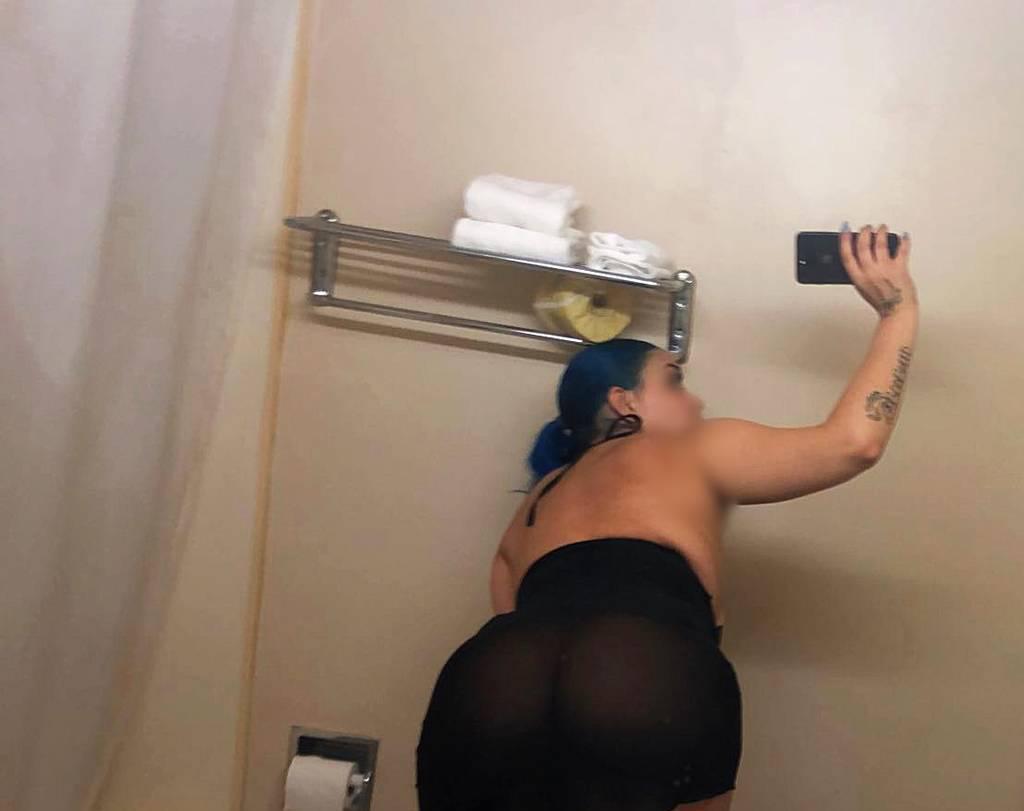 Not working ONLINE ONLY ONLY FANS MODEL hottest content
