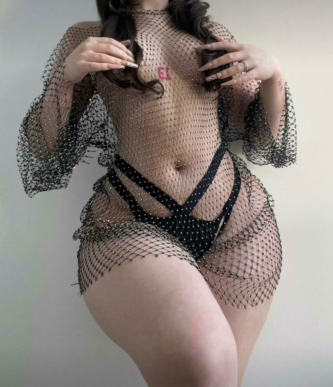 22 y/o verified shy Teen Escort with TIGHT PUSSY Available for FUN 😈🍆💦💦