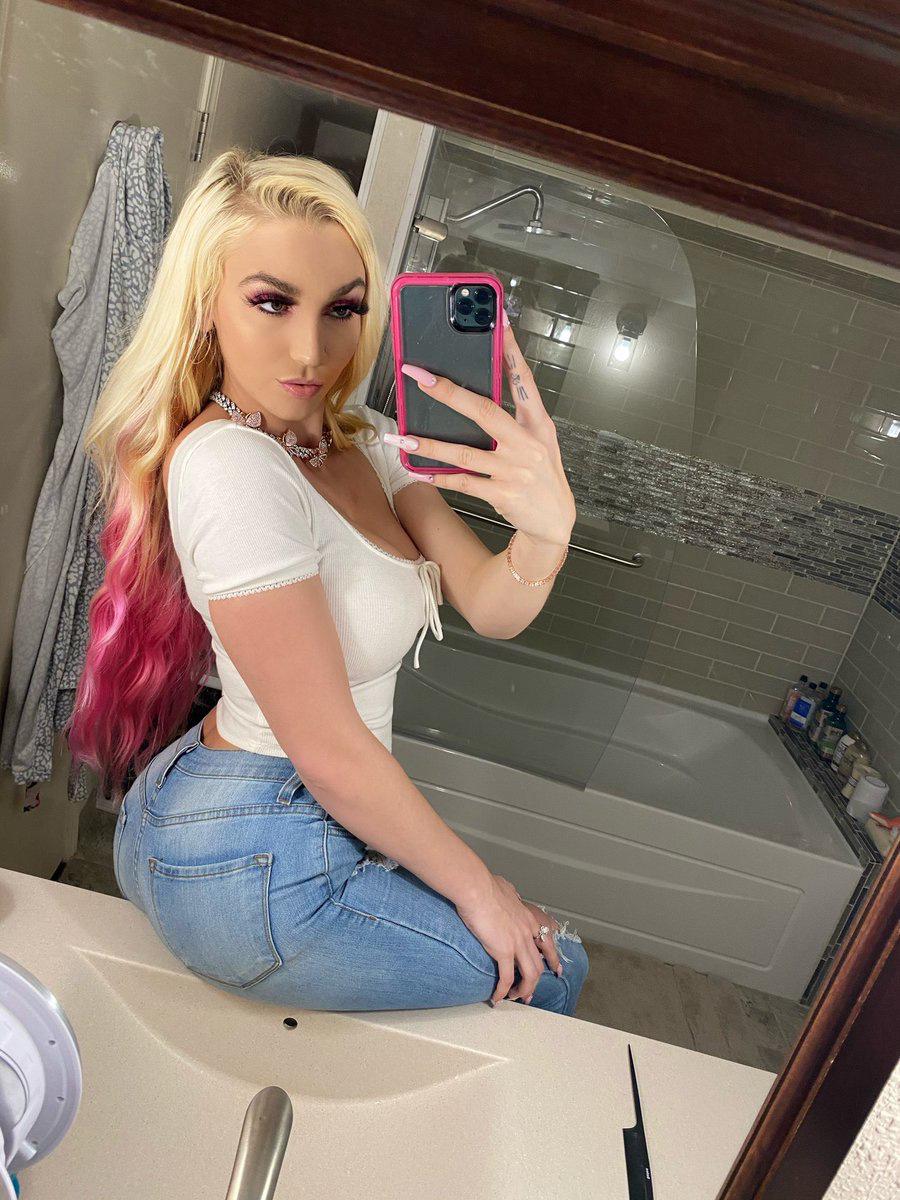 Do you want to fuck? Text me🤙🏽🤩🥰🍆