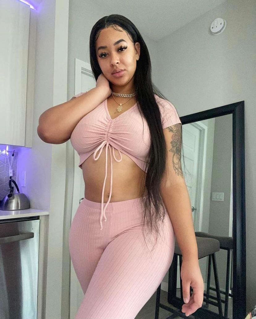 Down for hookup and good sweet sex 💦💦