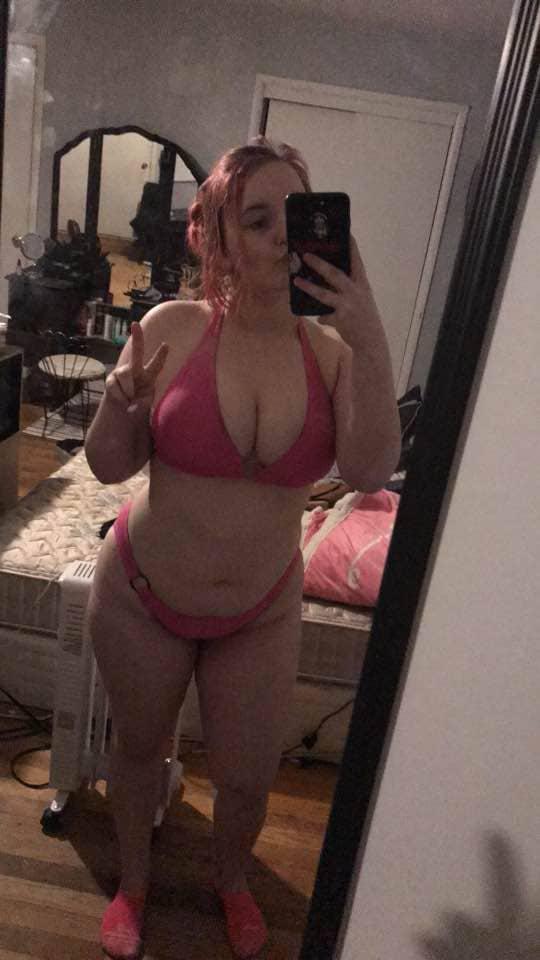 I would love to see your cum on my boobs,Come and get served hot, please read