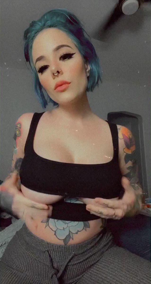I’m ready to get fucked and swallow loads