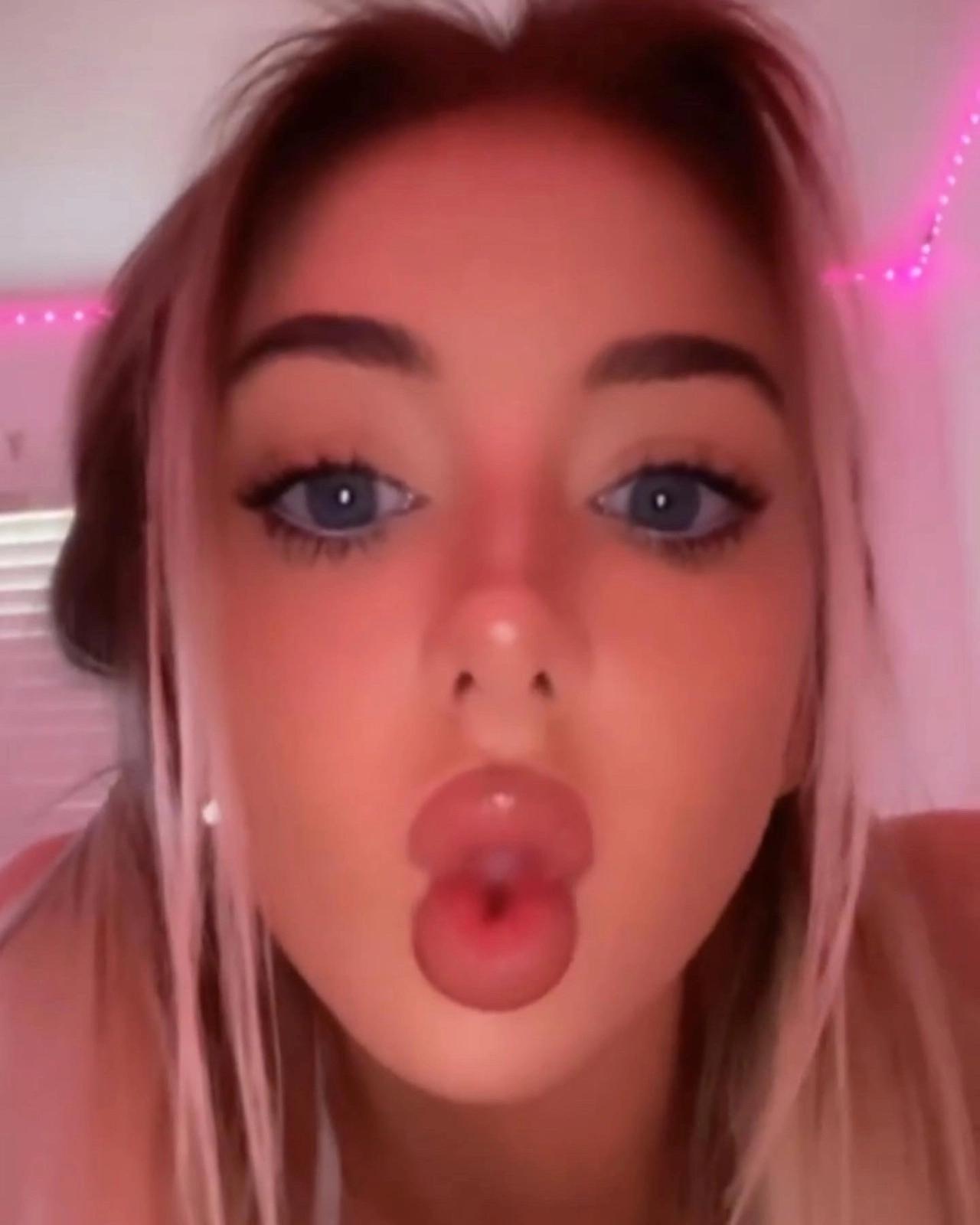 HOOKUP