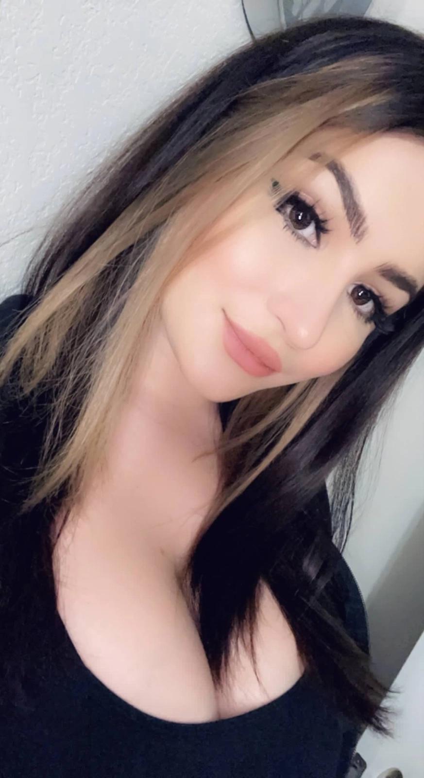 I’m Available in Grande Prairie😘