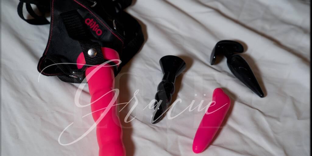 **NEW PICS** Curvy SQUIRTER* IN & OUTCALLS *EXOTIC MIX*