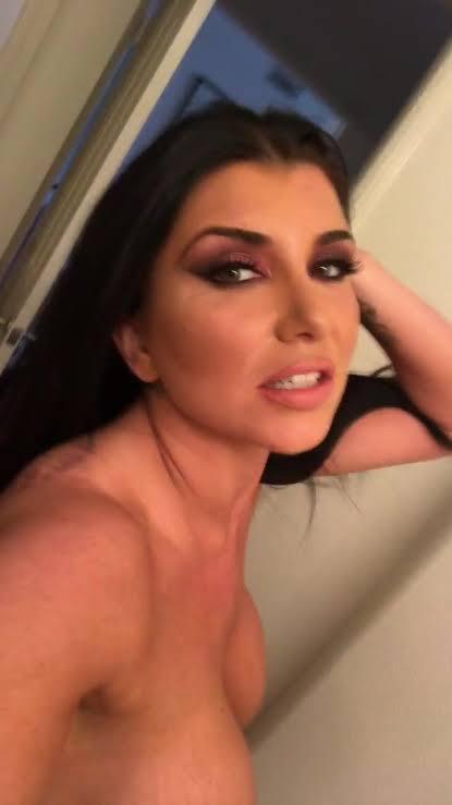I’m mary , I’m a naughty freaky sexy white,I’m available for hookup only