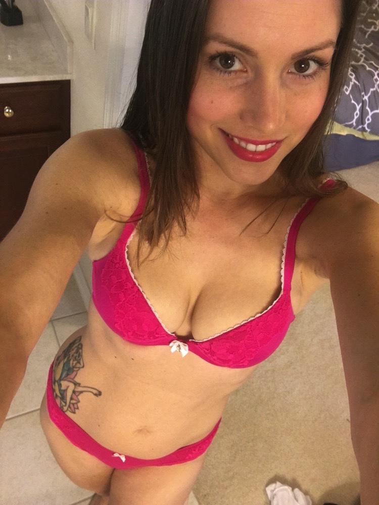 No upfront payment!! All payments are made physically after service is done 👅