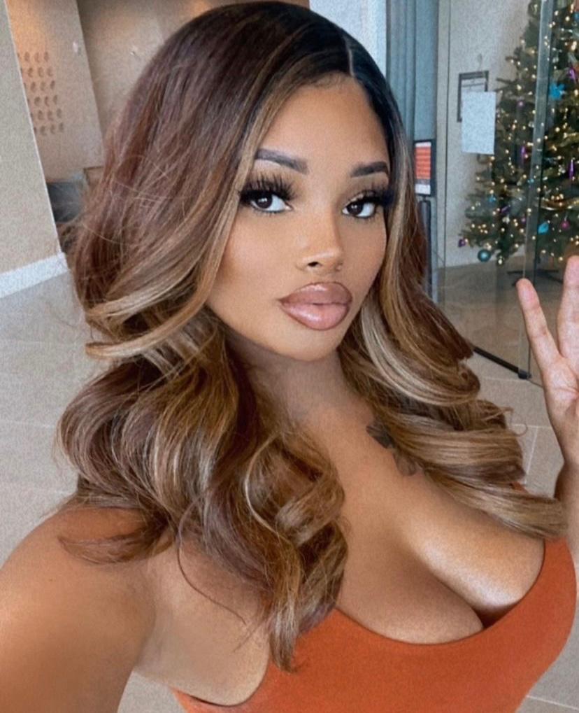 AVAILABLE 🥰🥰🍑🍑👅🍆💦💦