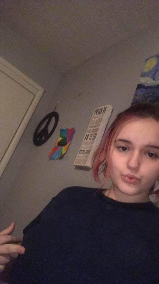 I would love to see your cum on my boobs 💦🍆come and get served hot