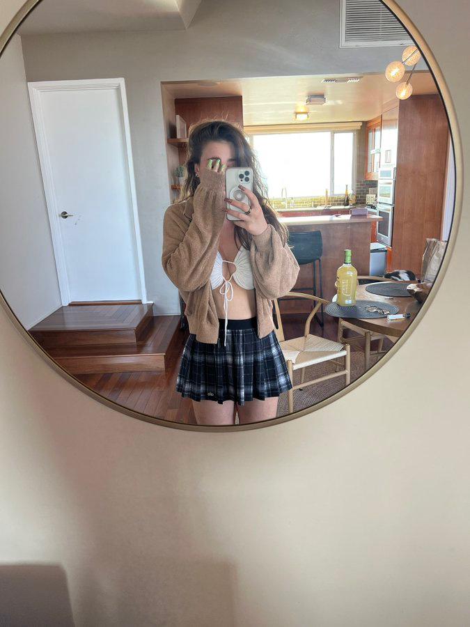 I’m Available in Medicine Hat🥰