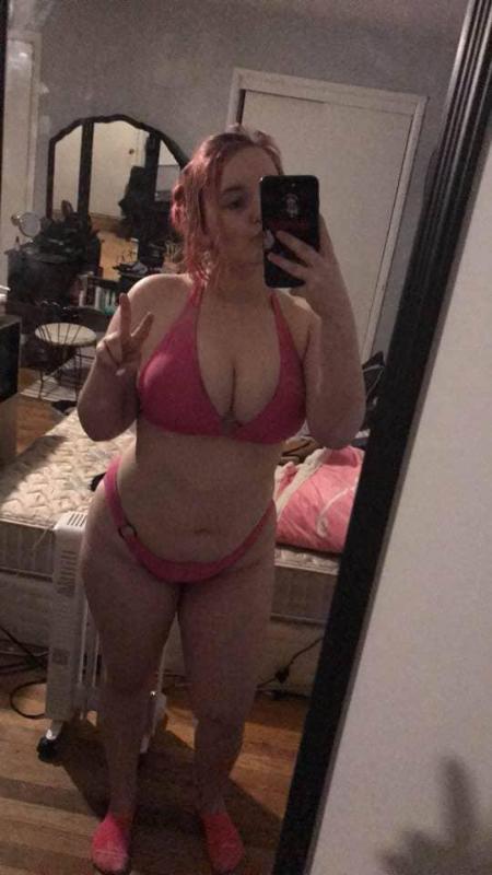 I would love to see your cum on my boobs 💦🍆come and get served hot